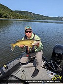 25" Walleye caught on Echo Lake