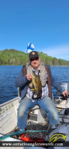 17" Smallmouth Bass caught on Windy Lake