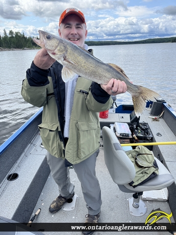 26" Walleye caught on Maynard Lake