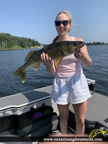 25" Walleye caught on Gun Lake