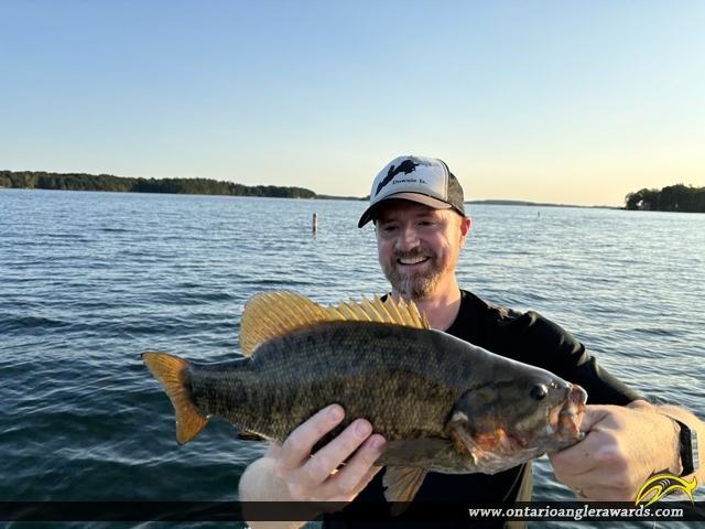 19" Smallmouth Bass caught on St. Lawrence River